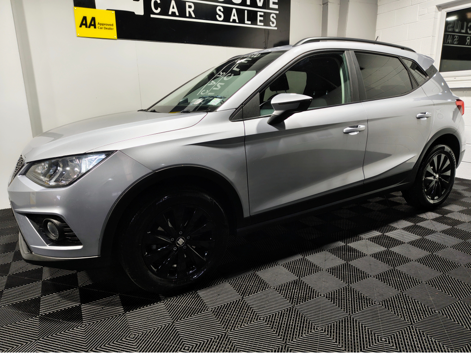 2021 SEAT Arona - image 3