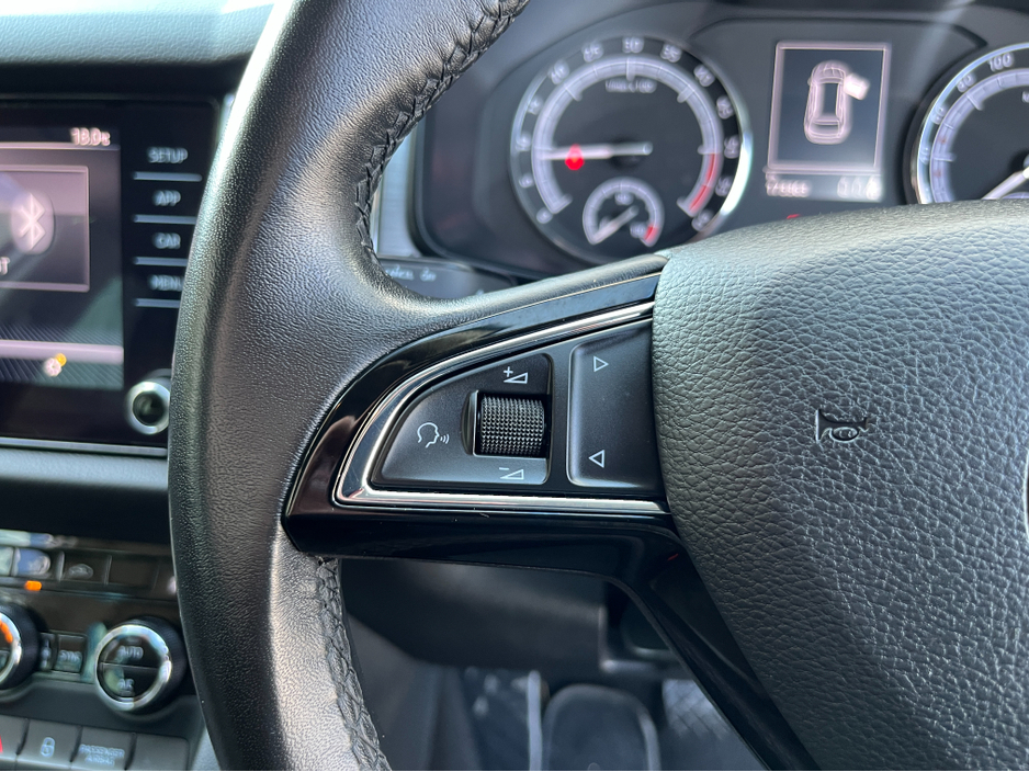 2020 Skoda Kodiaq - image 23