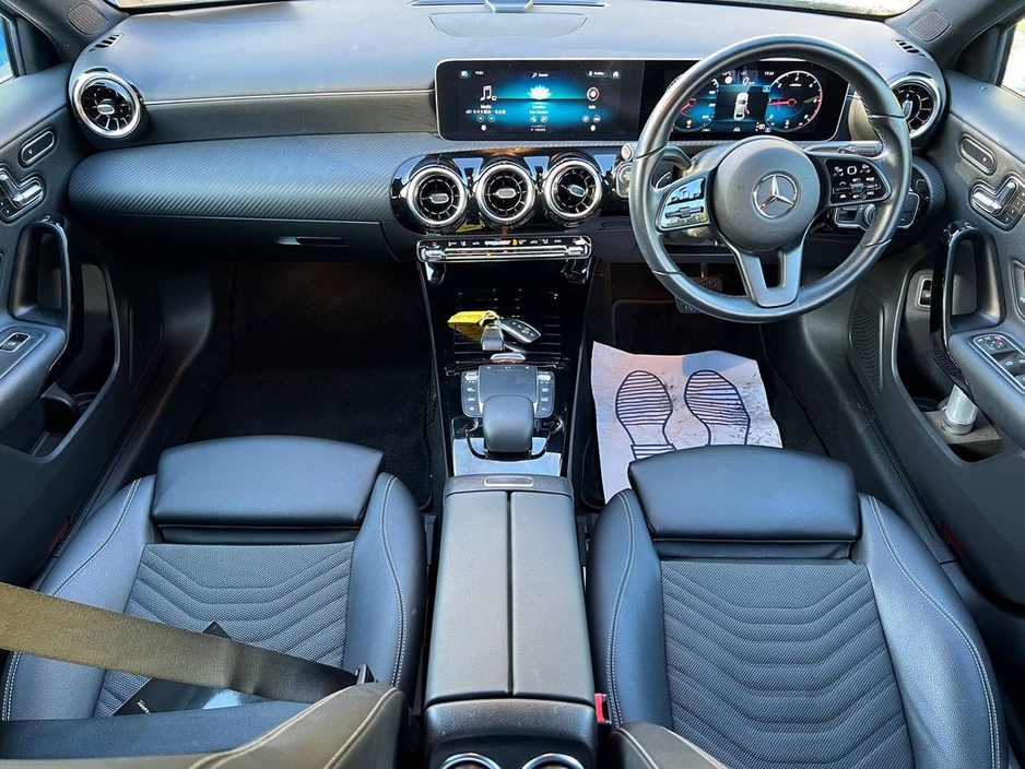 2020 Mercedes-Benz A Class A200d EXCLUSIVE AUTO // FULL SERVICE HISTORY // VIRTUAL COCKPIT // NEW 19" AMG ALLOYS // HEATED POWERED SEATS €26,900