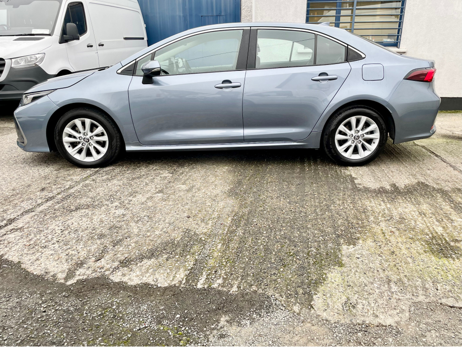 2024 Toyota Corolla LUNA SALOON 4DR AUTO 1.8 PETROL/ELECTRIC SELF CHARGING HYBRID €27,950