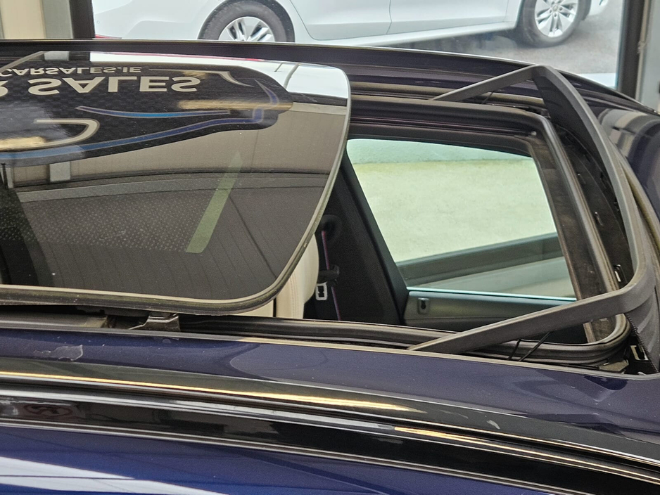 2020 BMW X5 - image 3