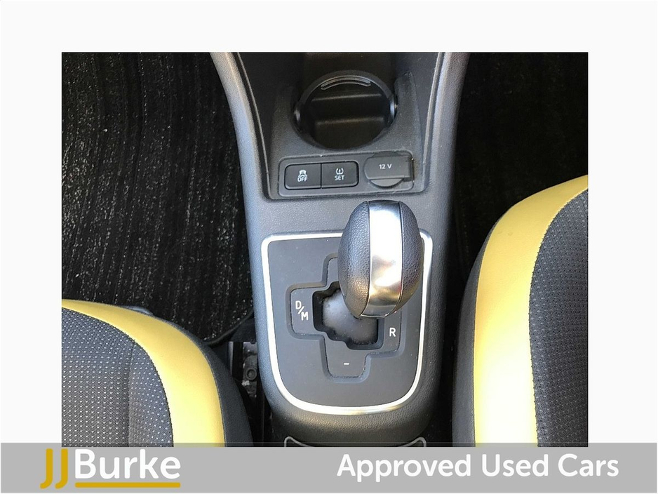 2019 Volkswagen up! - image 22