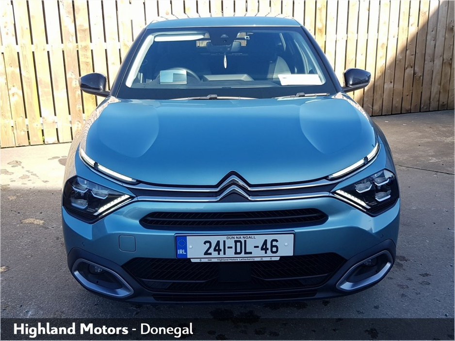 2024 Citroen C4 - image 9