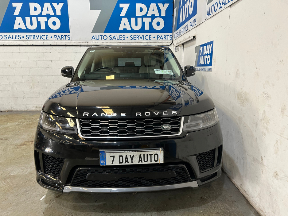 2018 Land Rover Range Rover Sport - image 2