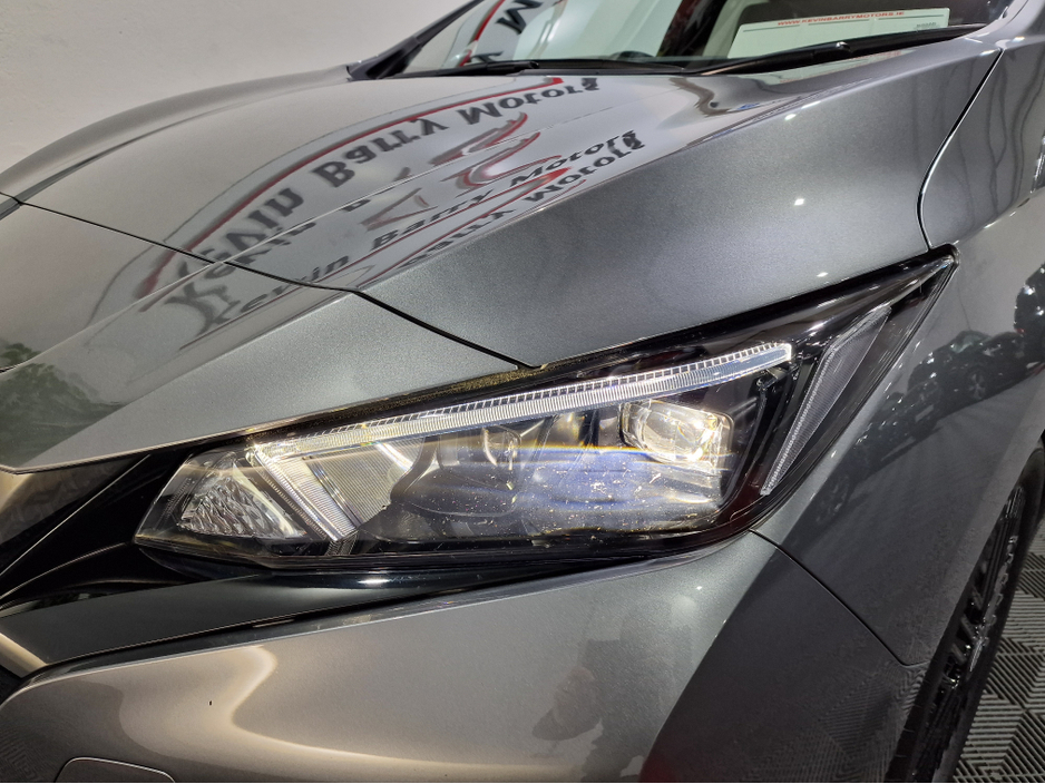 2024 Nissan Leaf - image 31