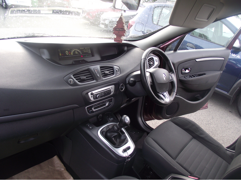 2015 Renault Scenic III LIMITED EDITION 1.5DCI 95PS €6,950