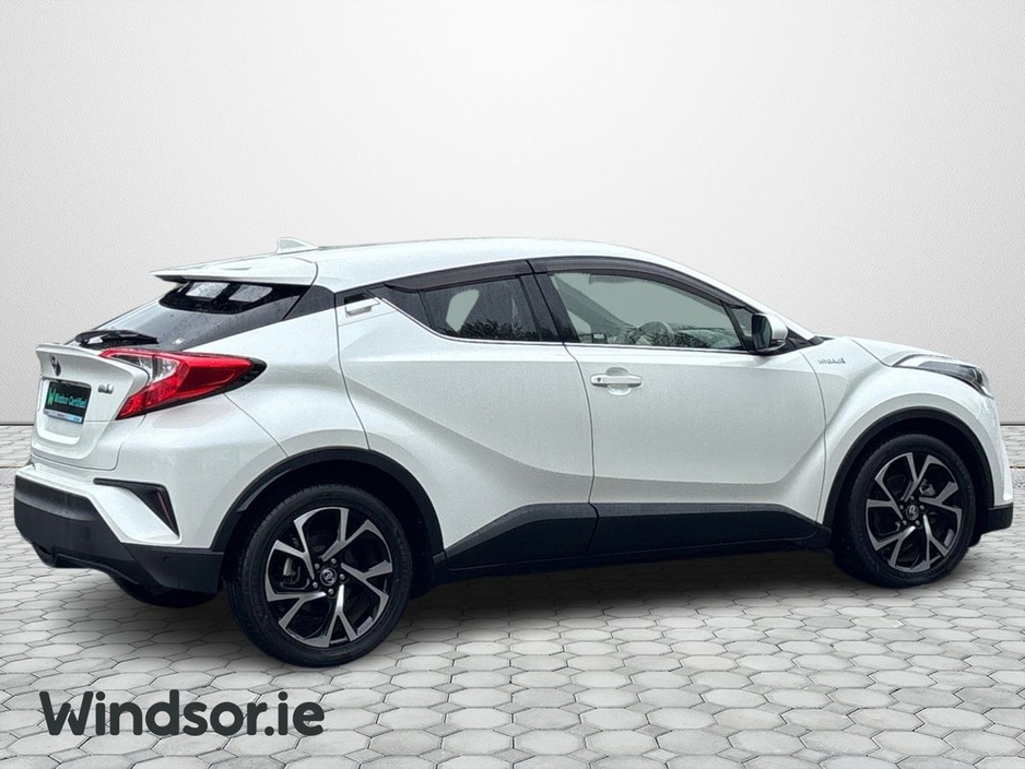 2017 Toyota C-HR - image 2