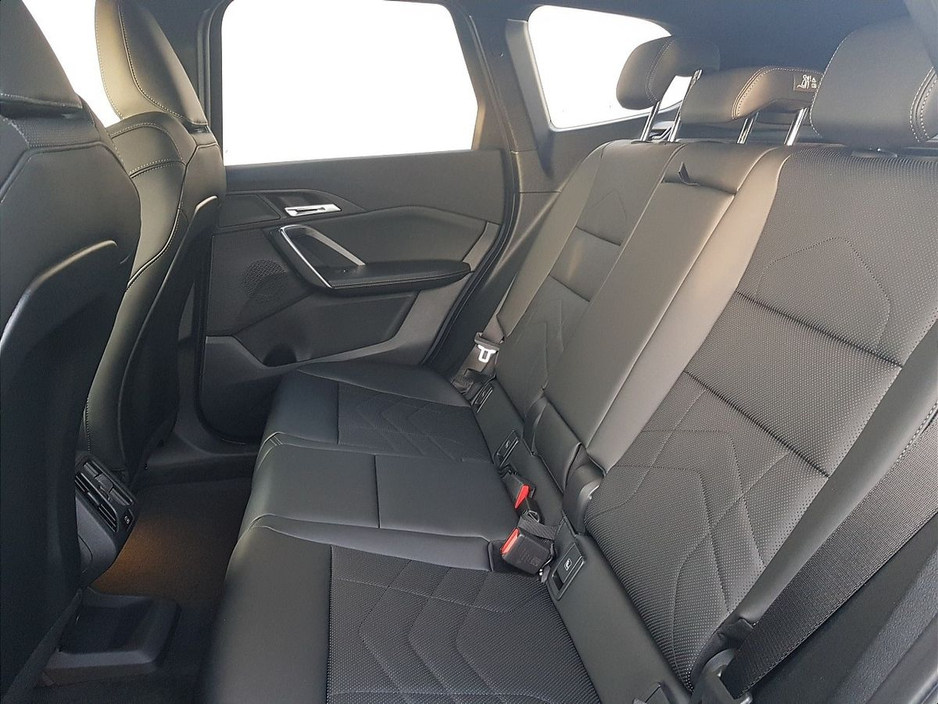 2026 BMW iX1 iX1 eDrive20 M Sport €57,205