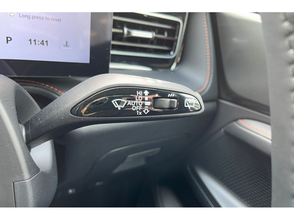 2025 MG HS - image 12