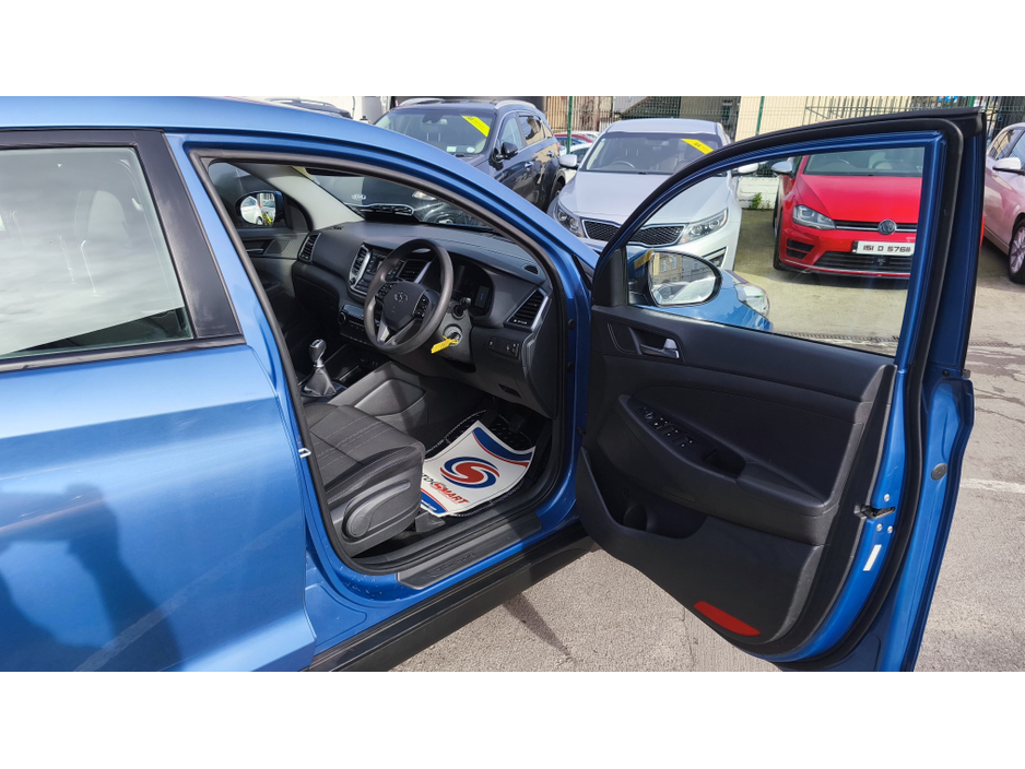 2016 Hyundai Tucson - image 7