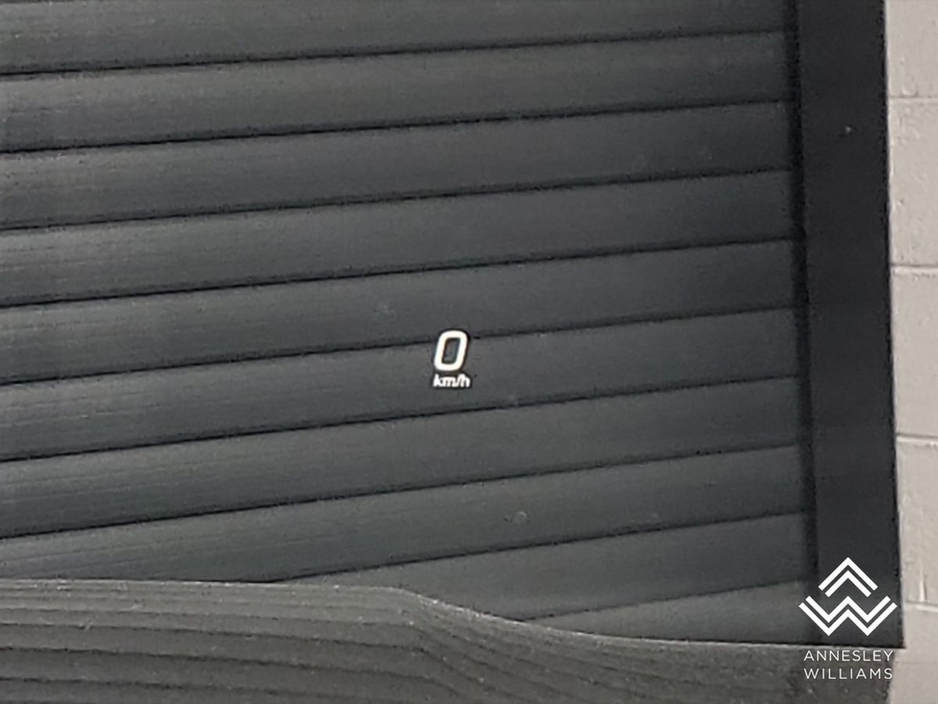 2025 Mercedes-Benz GLC Class - image 23