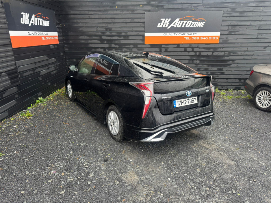 2017 Toyota Prius 1.8 HYBRID 5DR €12,995
