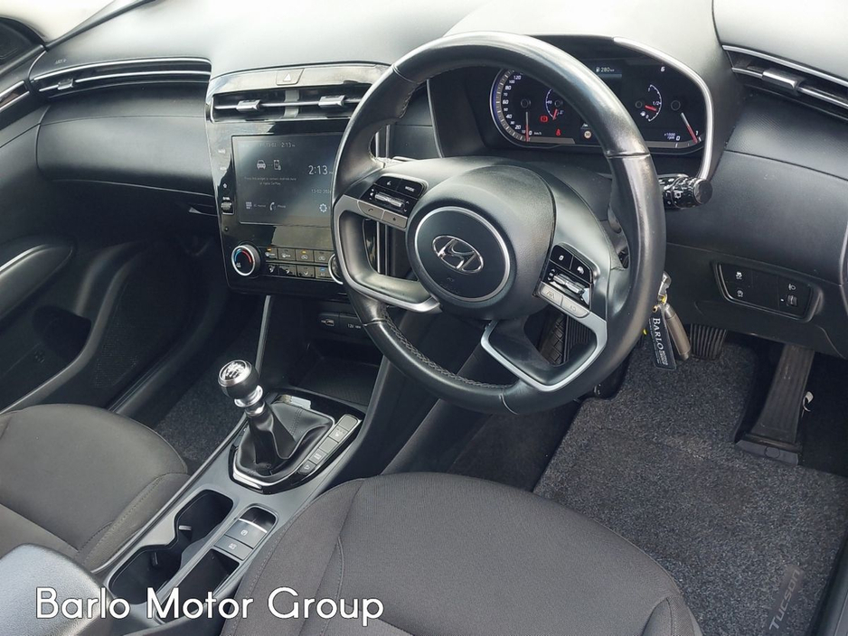 2023 Hyundai Tucson Comfort Plus 1.6CRDi with side steps €29,495
