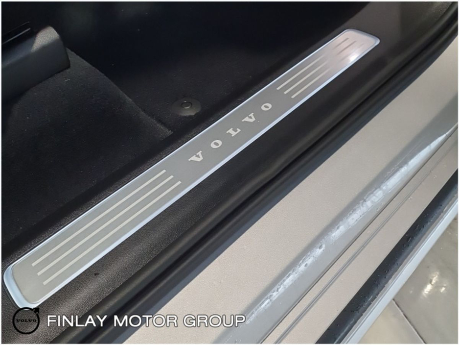 2026 Volvo XC90 - image 22