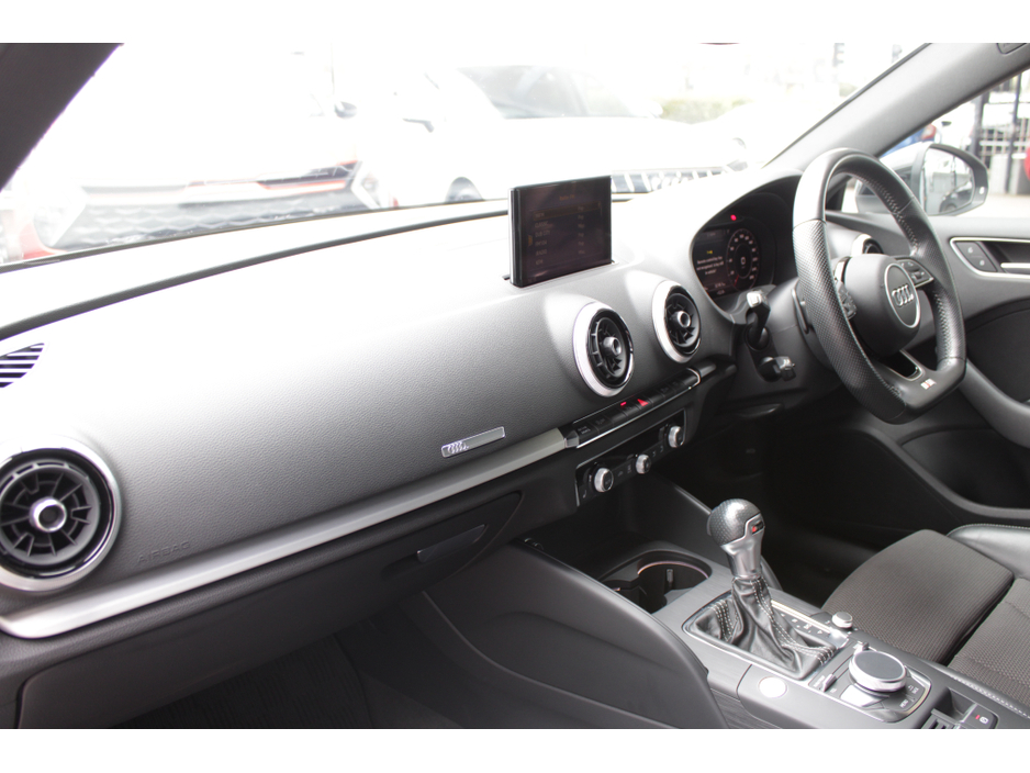 2019 Audi A3 - image 22