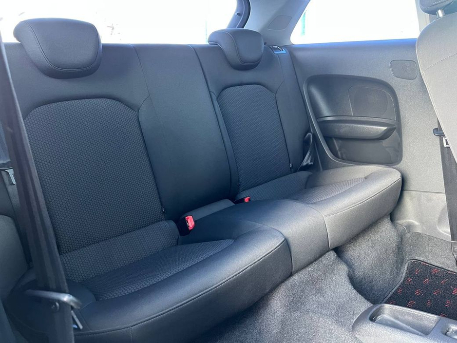 2015 Audi A1 - image 8