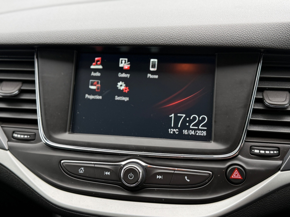 2019 Opel Astra - image 26