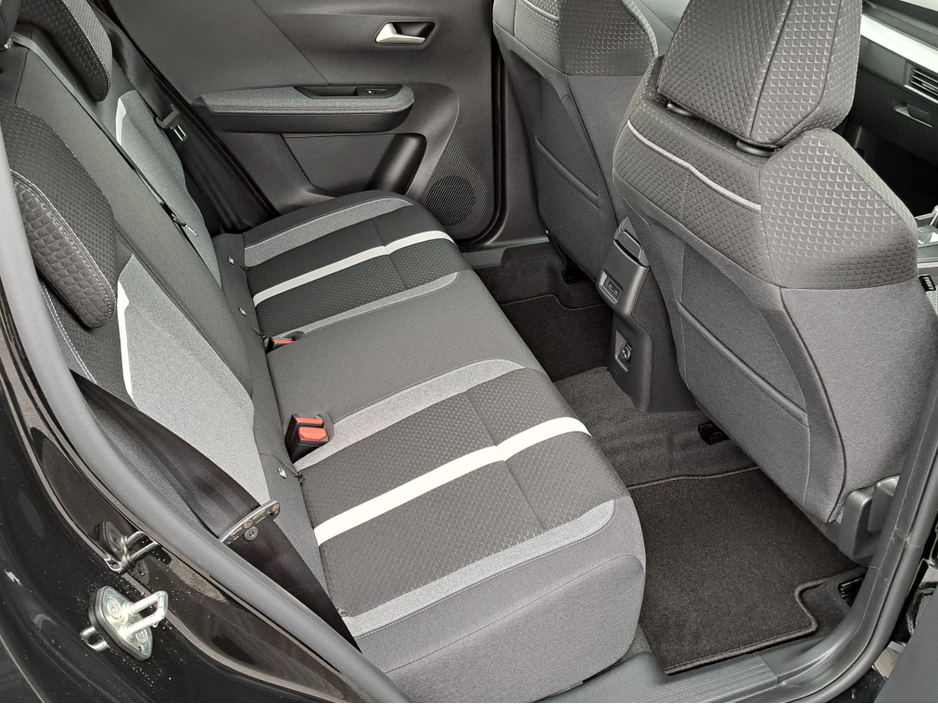 2026 Opel Frontera - image 18