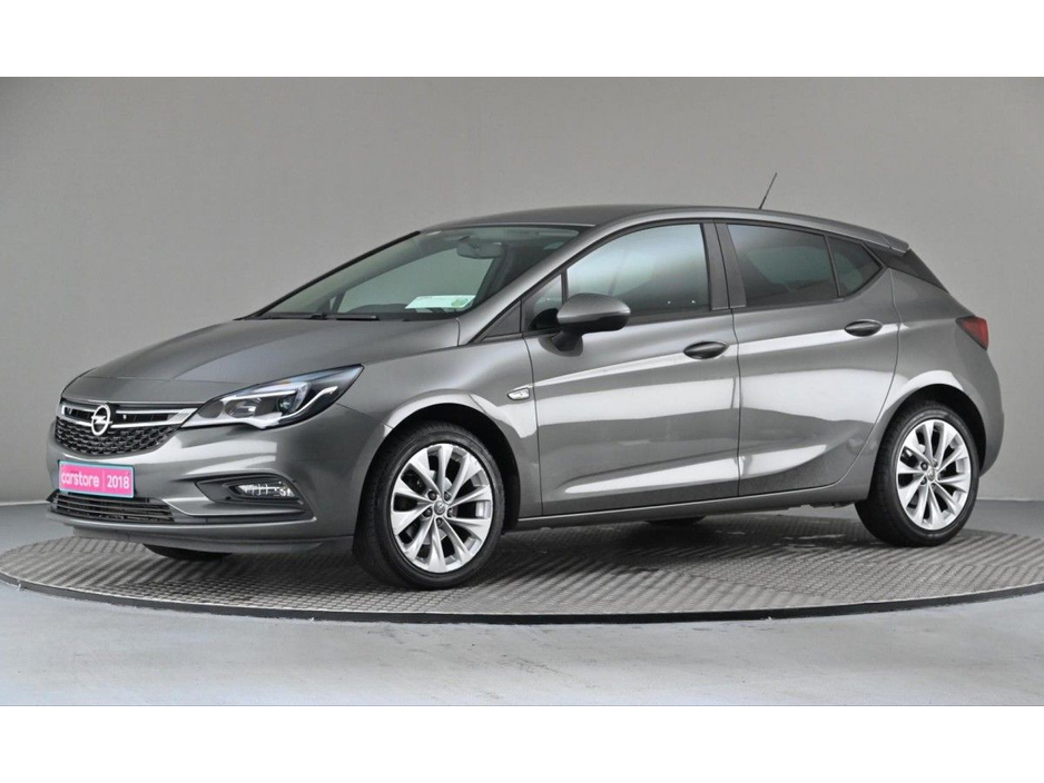 2018 Opel Astra - image 4