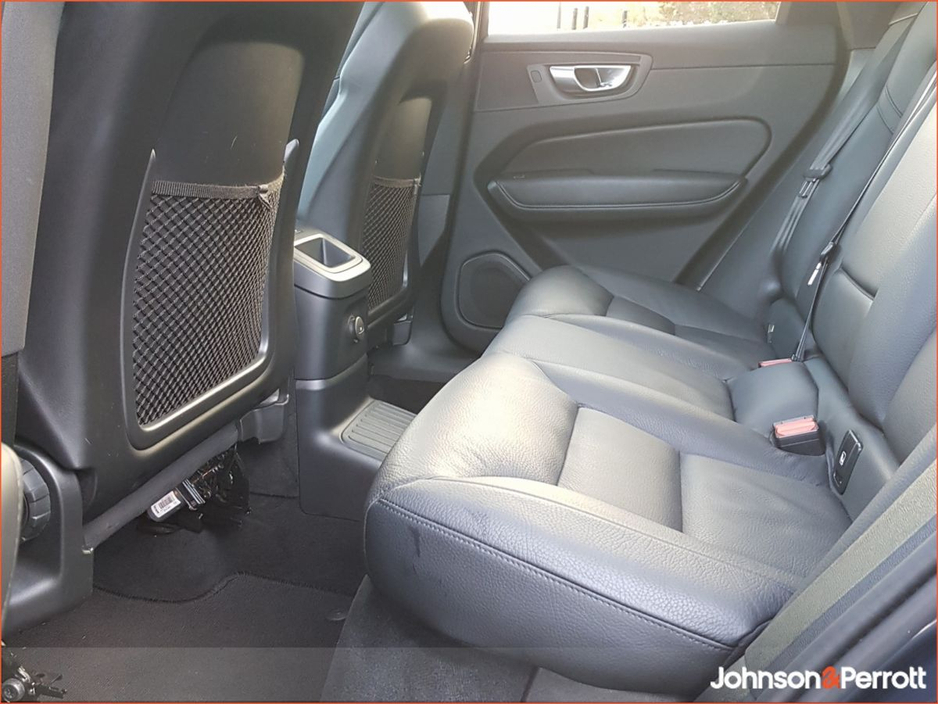 2024 Volvo XC60 T6 350hp AWD PHEV Plus Dark (Three Year Volvo Selekt Warranty + Two Year Volvo Service Plan) €56,900