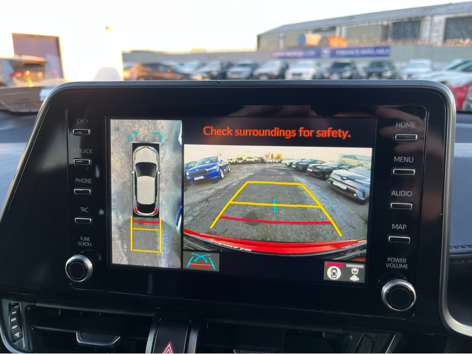 2020 Toyota C-HR GR SPORT AUTOMATIC HYBRID 1.8 PETROL //MASSIVE SPEC//HALF LEATHER HEATED SEATS//360 PARKING CAMERAS//KEYLESS ENTRY//LOW MILES// €24,950