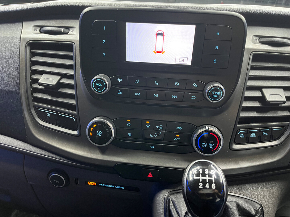 2019 Ford Transit - image 16