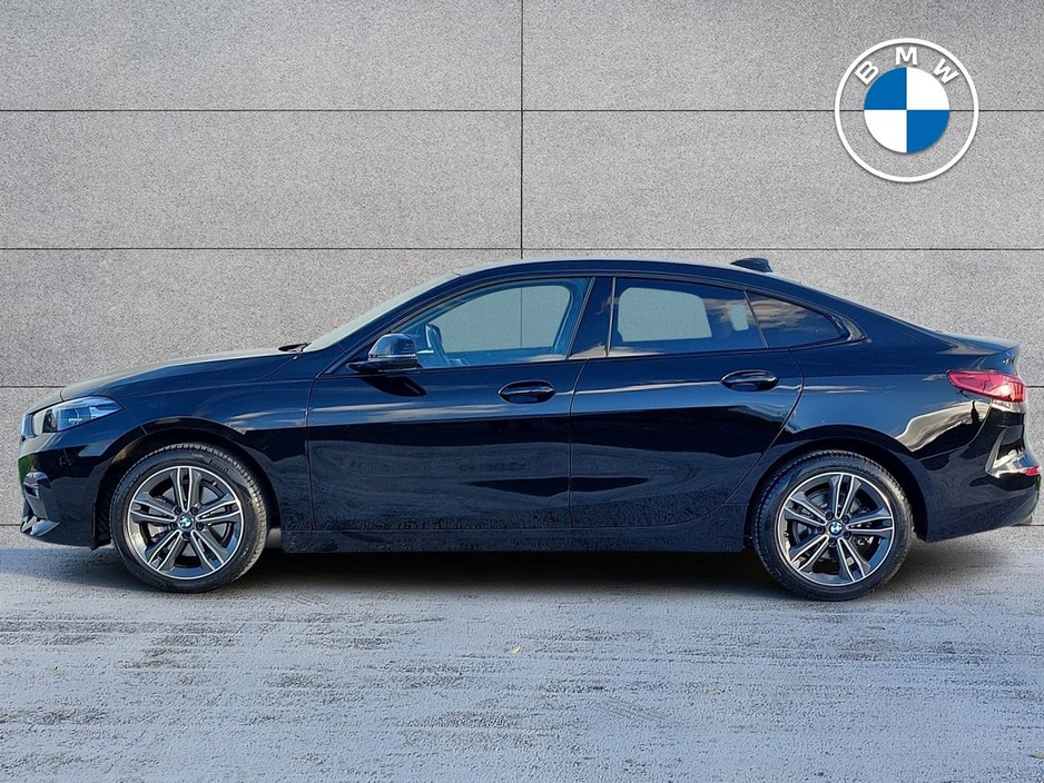 2023 BMW 2 Series - image 3