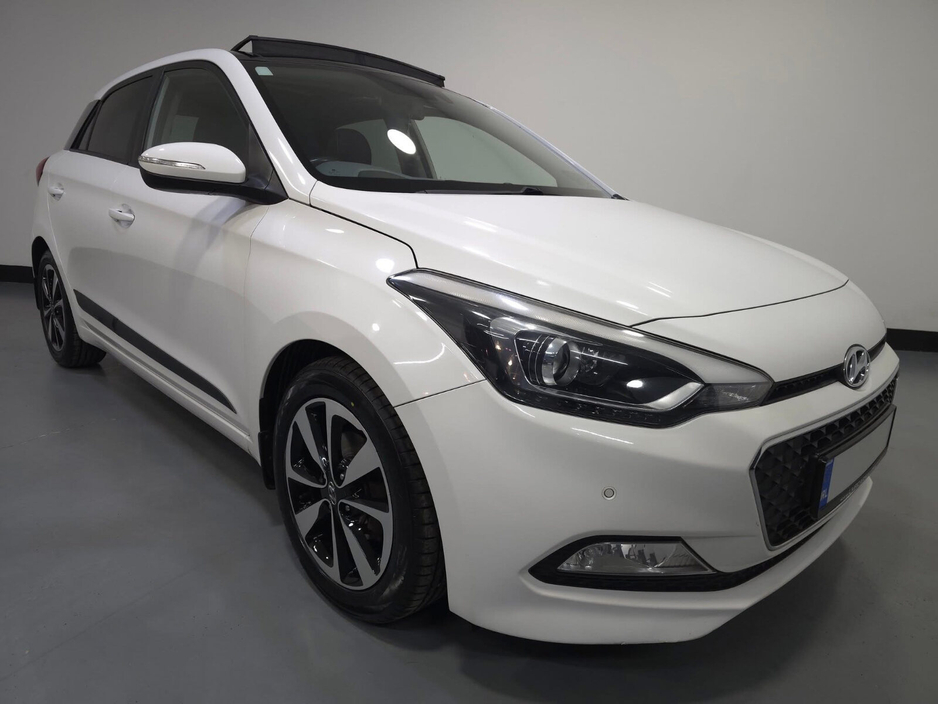 2015 Hyundai i20  €10,950