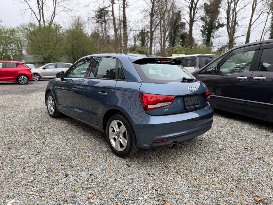 2016 Audi A1 - image 4