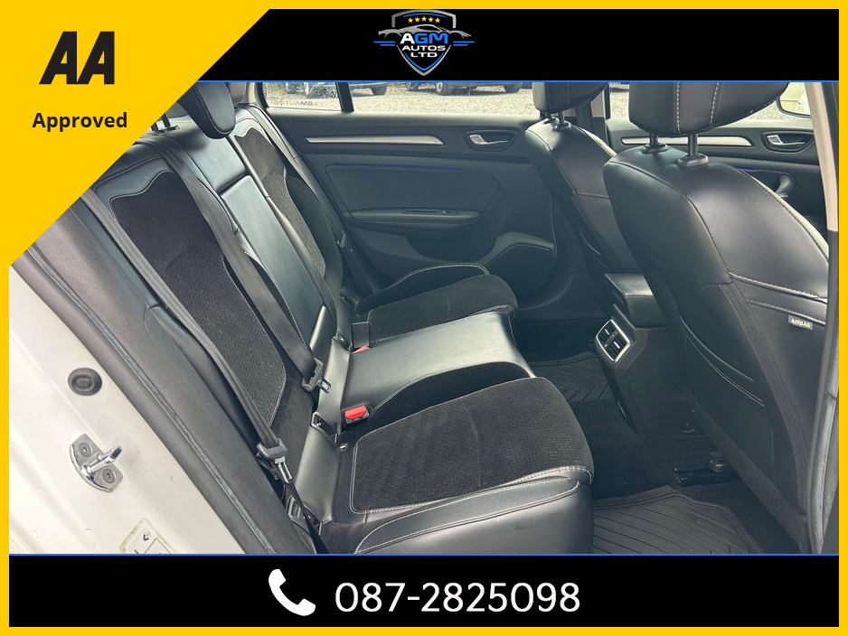 2017 Renault Megane - image 12