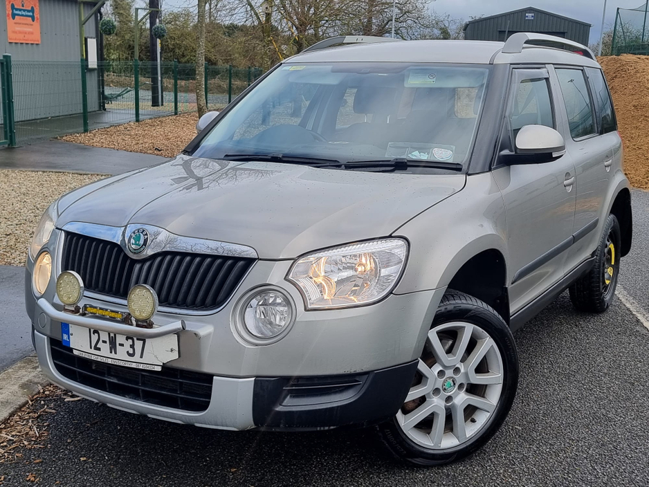 2012 Skoda Yeti - image 8