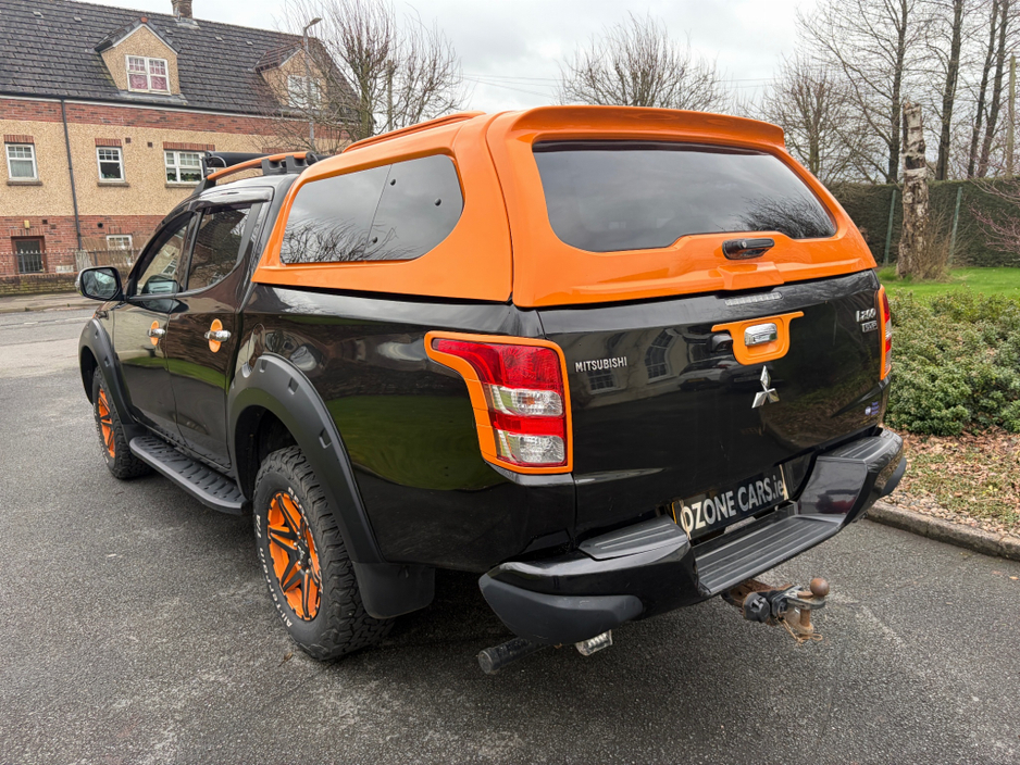 2018 Mitsubishi L200 - image 15