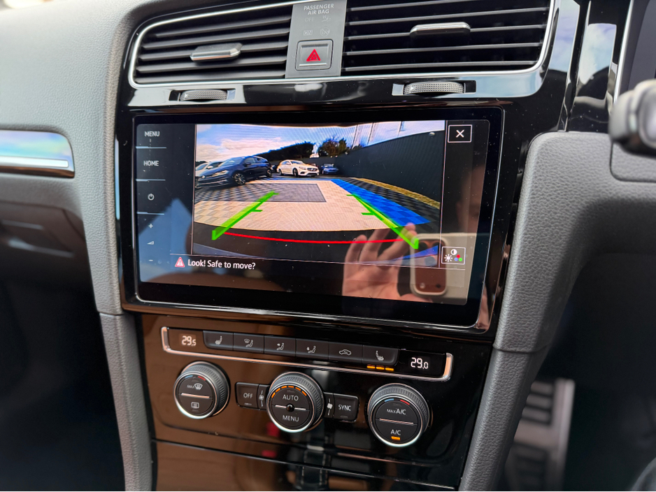 2018 Volkswagen Golf HIGHLINE PREMIUM - 1.4 PETROL - AUTO - 12M WARRANTY - CAR: 1782