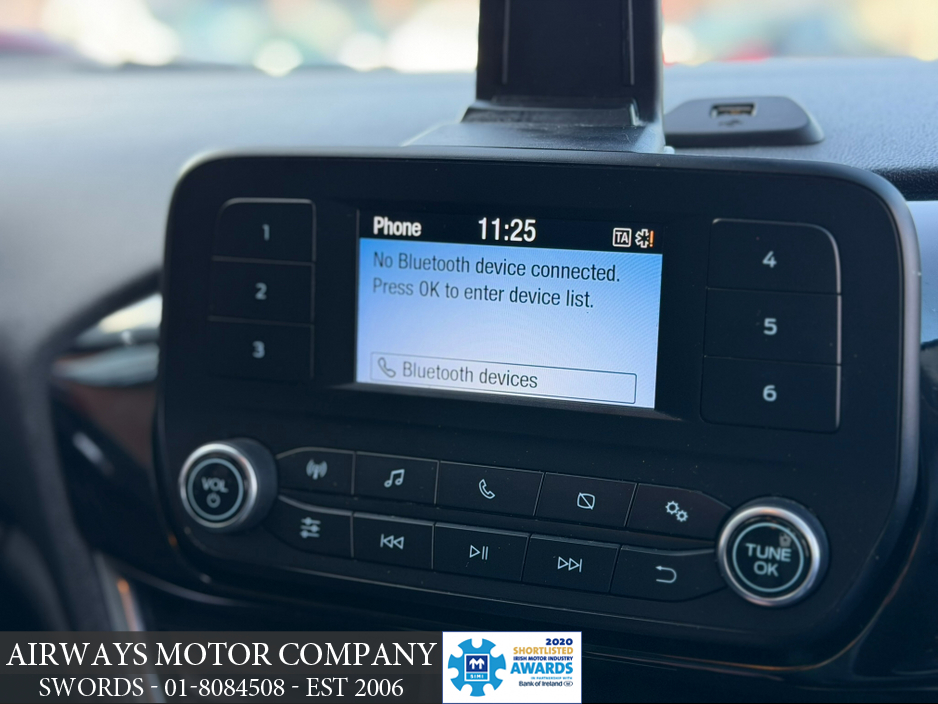 2018 Ford Fiesta - image 5