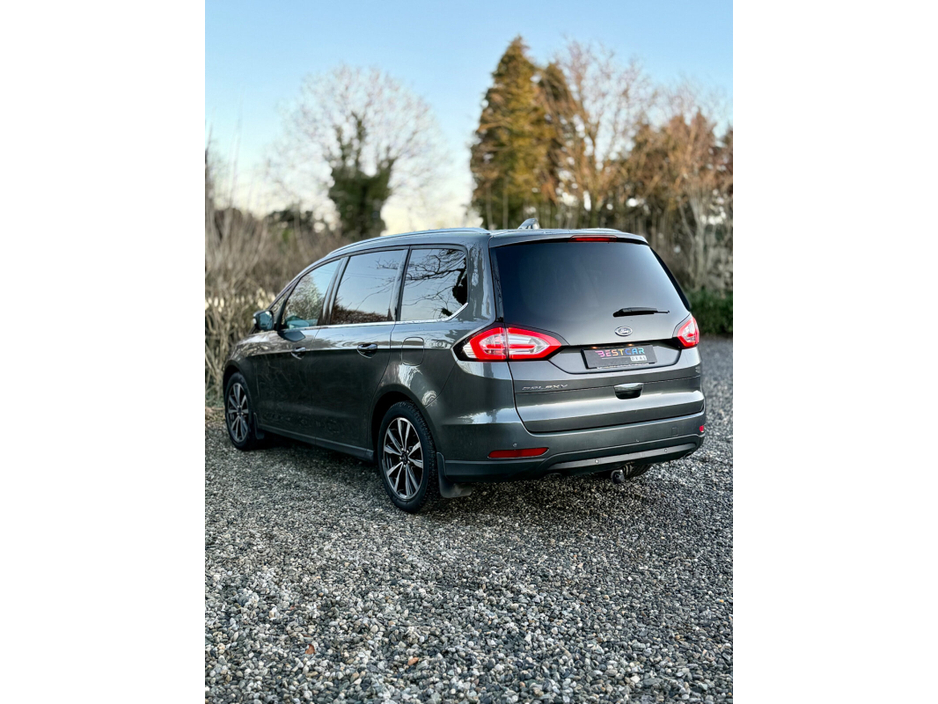 2021 Ford Galaxy - image 10