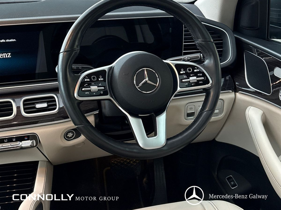 2022 Mercedes-Benz GLE Class - image 8