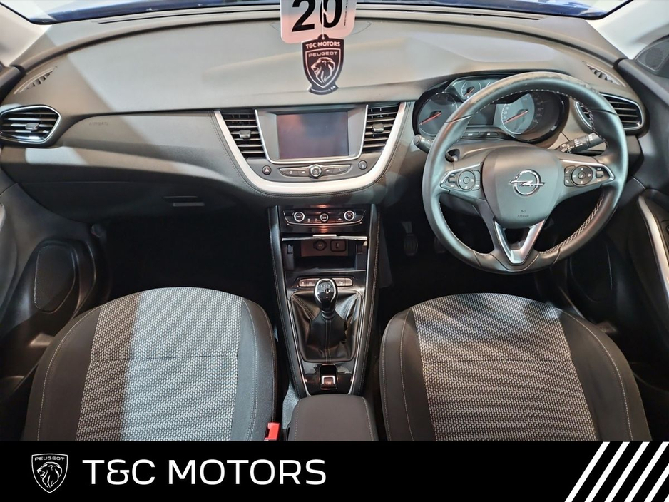 2019 Opel Grandland X SC Model - Rear Parking Sensors, Dual Zone Climate Control A/C, Cruise Control, Bluetooth, Alloy Wheels €14,995