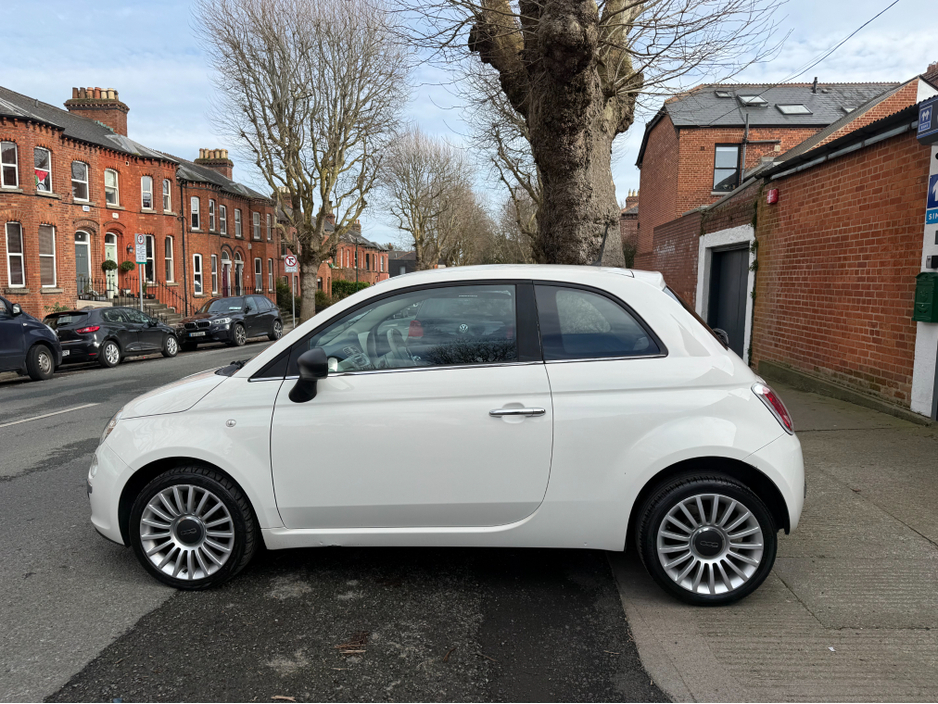 2013 Fiat 500 - image 9