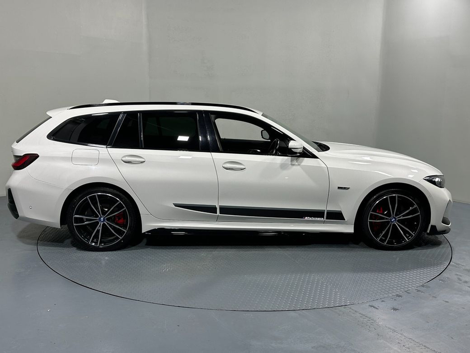 2022 BMW 3 Series 330E M Sport M Performance 222 €39,800