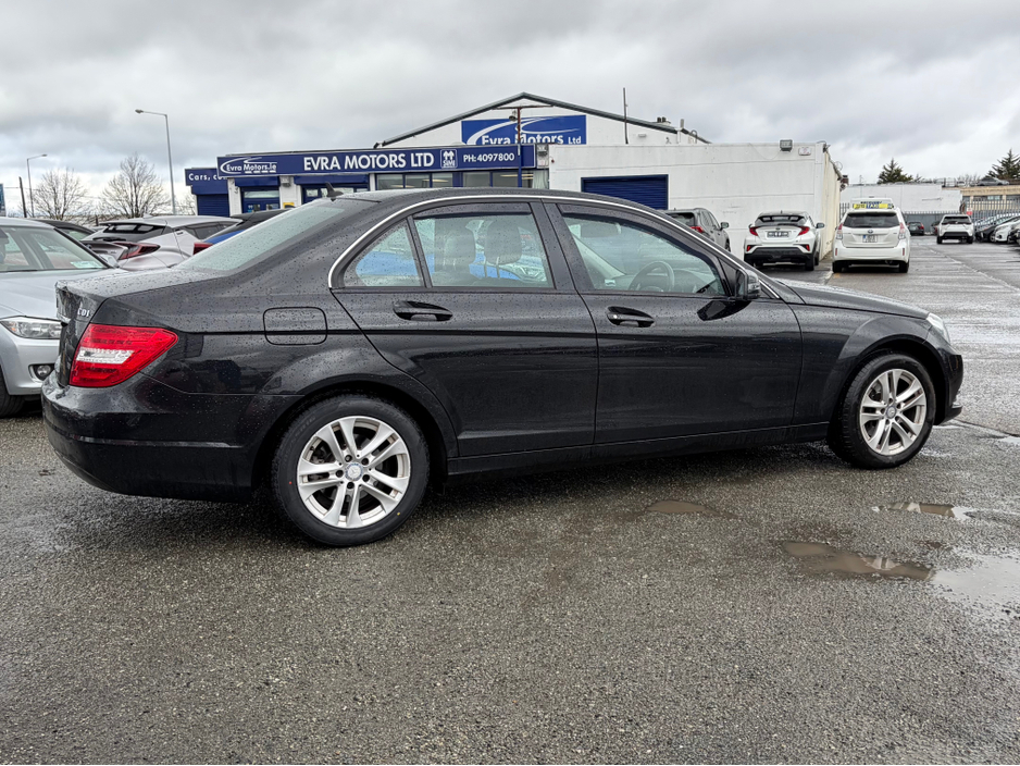 2014 Mercedes-Benz C Class - image 6