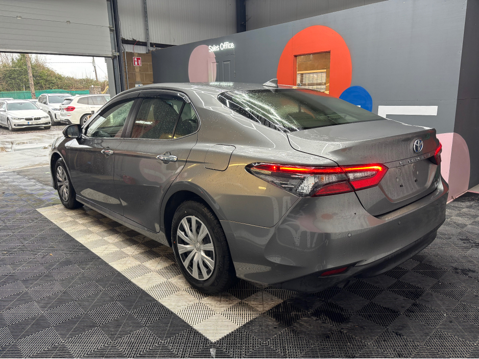 2022 Toyota Camry €29950 2022 Toyota Camry Hybrid Automatic - Reverse Camera - Cruise Control €29,950