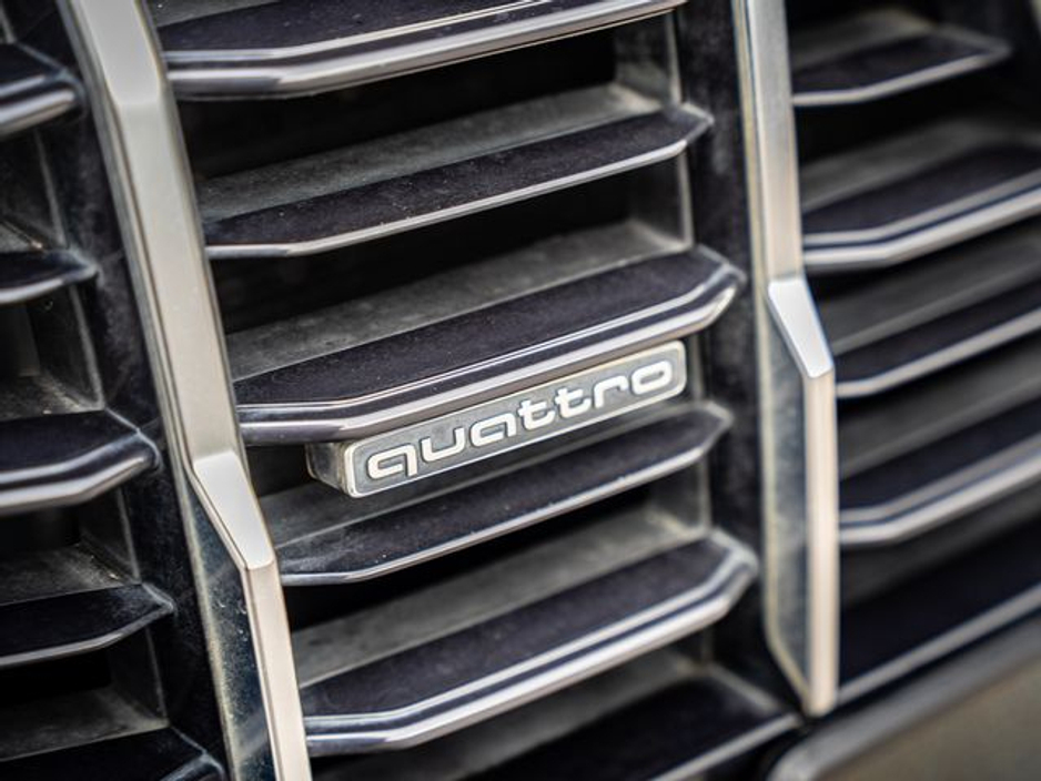 2021 Audi Q7 - image 17