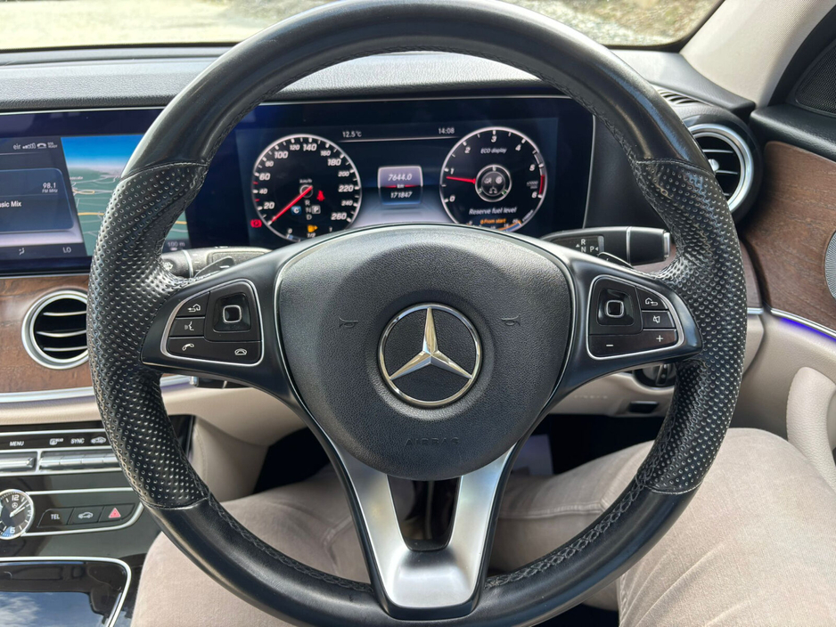 2016 Mercedes-Benz E Class - image 19