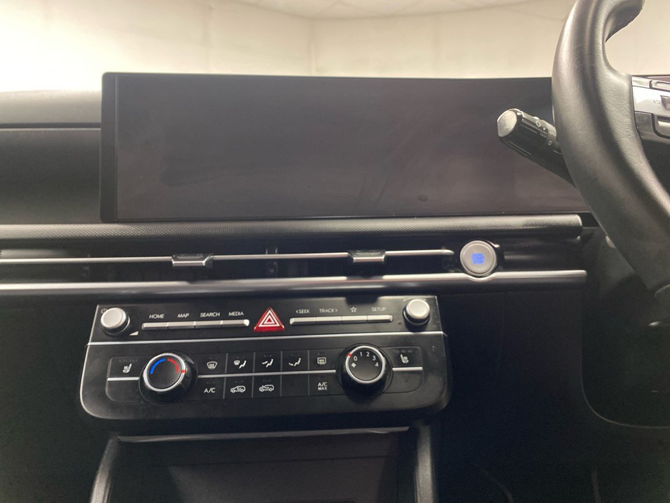 2024 Hyundai Tucson - image 8