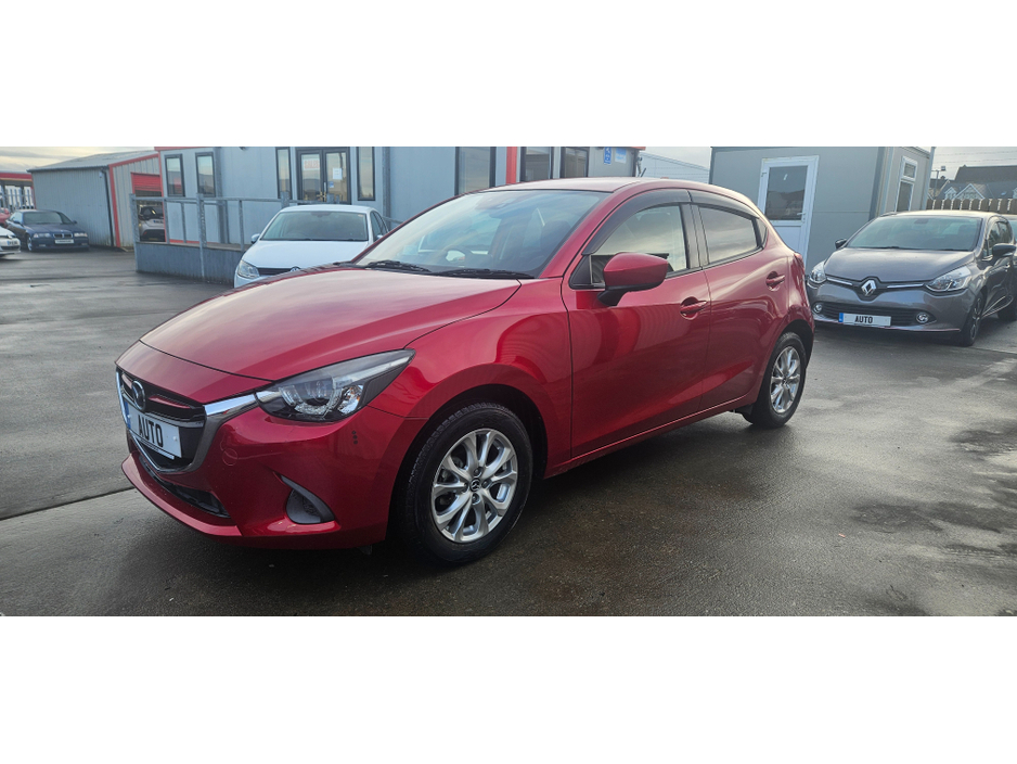 2016 Mazda Mazda2 demio automatic petrol1.3 low kms €10,450