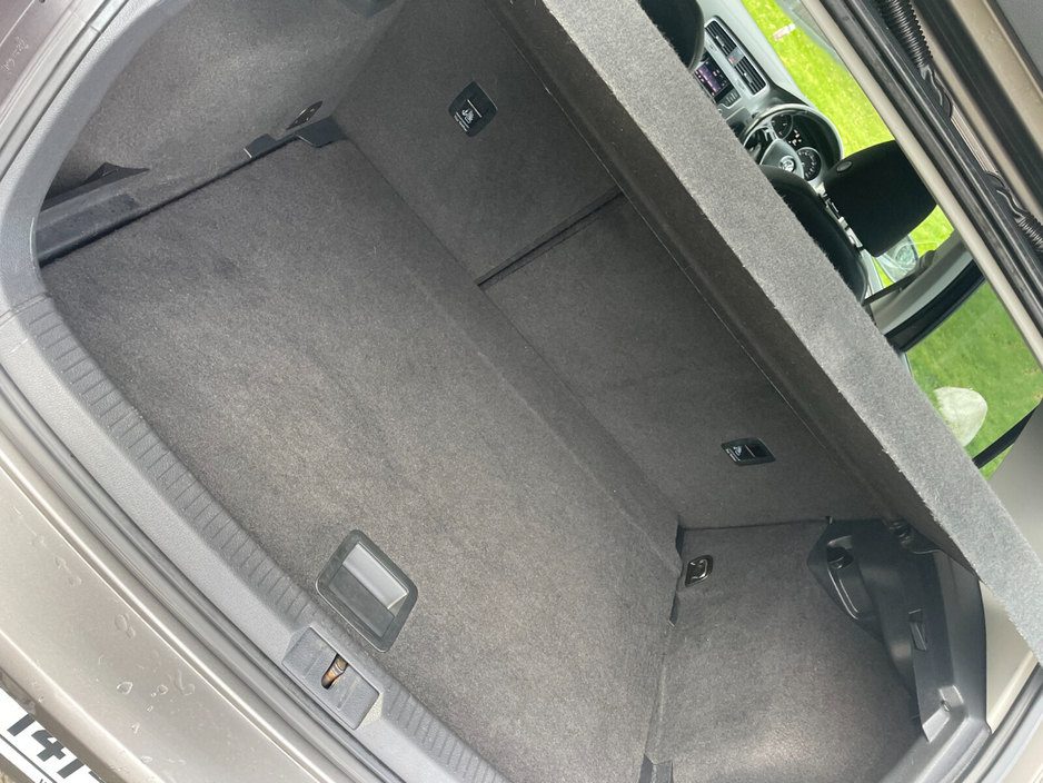 2014 Volkswagen Golf 1.6 TDI 90HP TRENDLINE €9,750