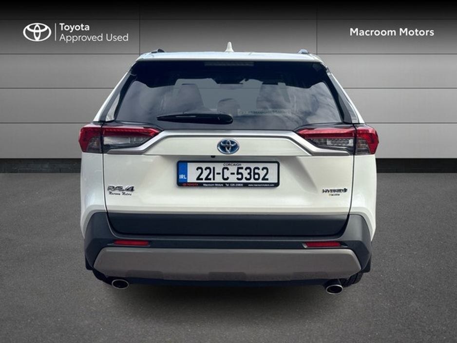 2022 Toyota Rav4 - image 4