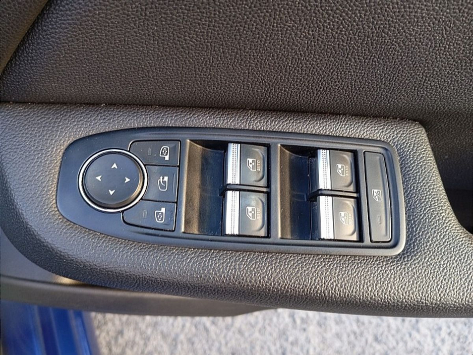 2021 Renault Clio - image 14