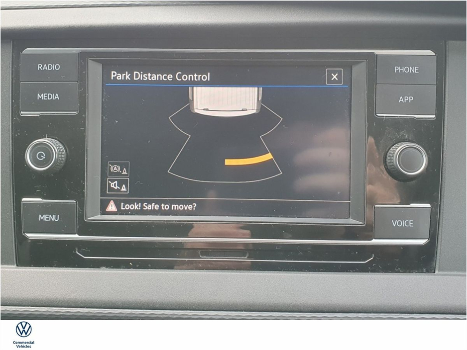 2024 Volkswagen Transporter - image 9