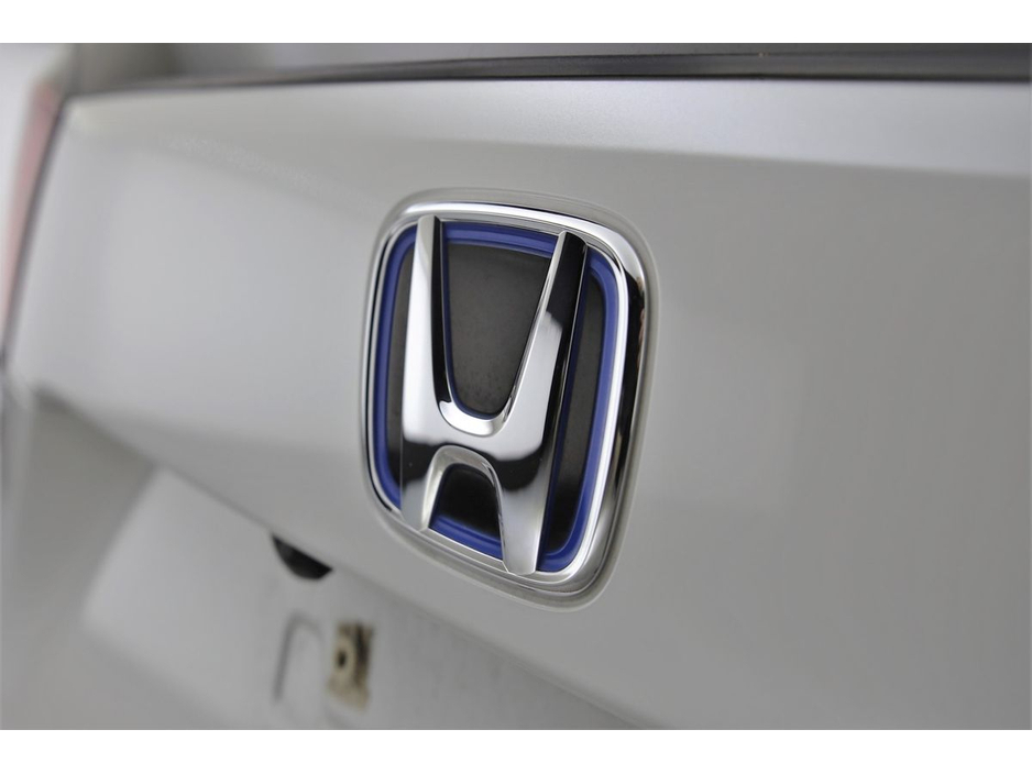 2021 Honda Fit - image 29